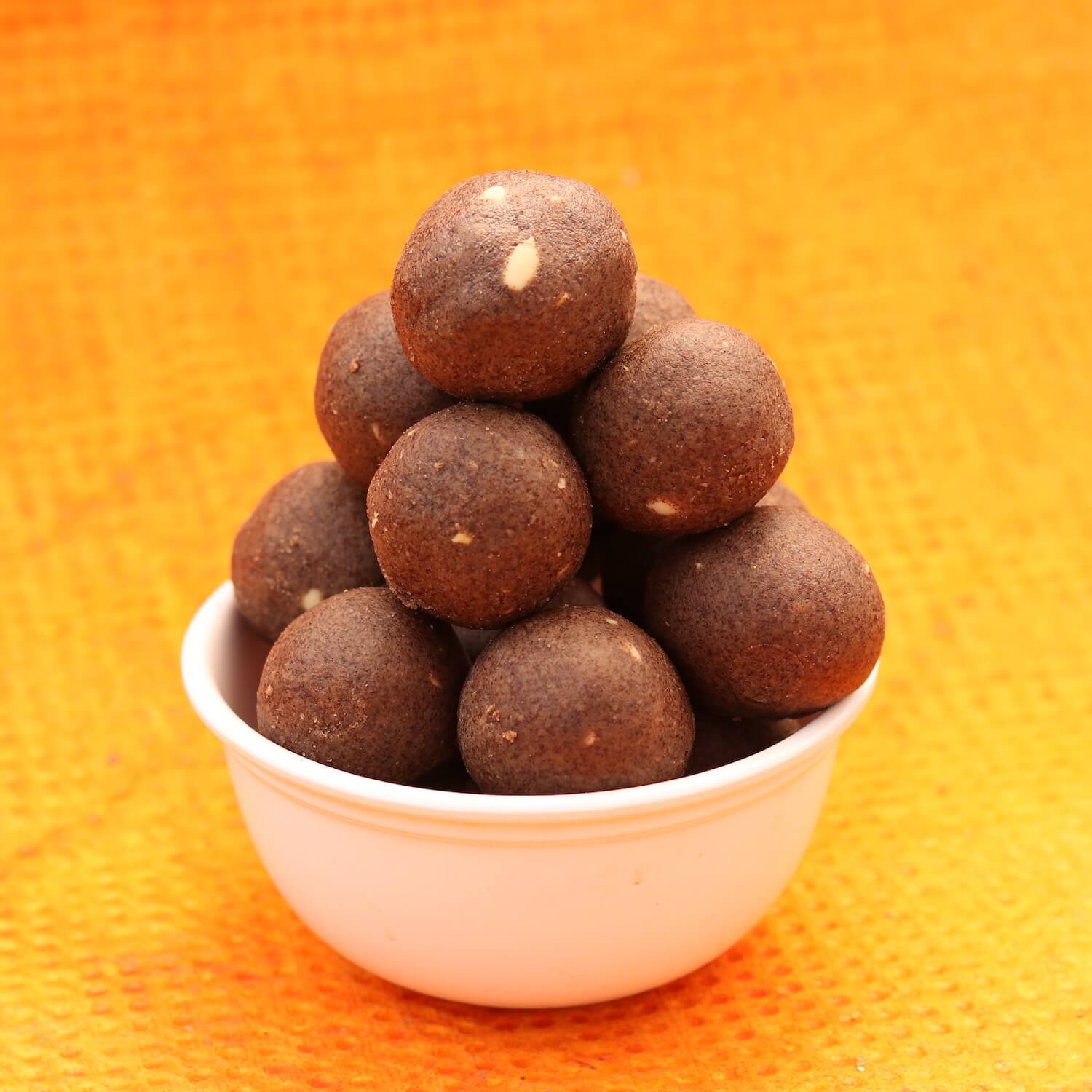 Nachni Ladoo